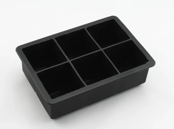 Reusable Silicone Ice Cube Tray, Non-Stick Ice Mold for Drinks & Cocktails - Image 4