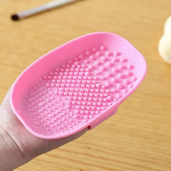 Makeup Brush Cleaning Pad Silicone Mat for Quick and Thorough Brush Care - Image 6