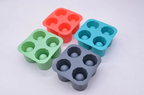 Eco-Friendly Silicone Ice Cube Tray, Non-Stick Ice Mold for Beverages - Image 5