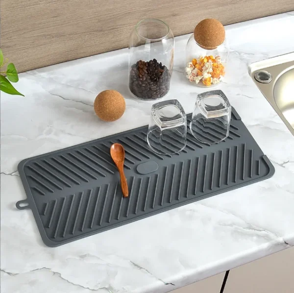 BPA Free Easy Clean Silicone Drain Pad Dish Drying Mats Durable  Dish Drain bar Mats & Pads for Kitchen Counter