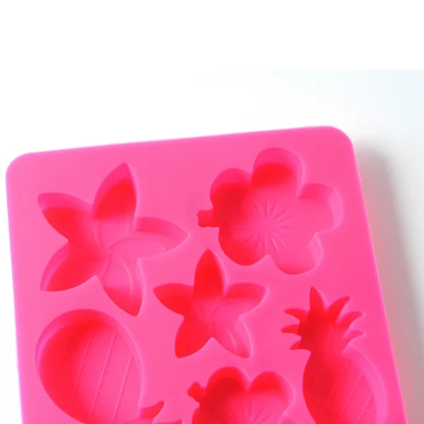 Silicone Ice Cube Molds, Easy-Release Ice Tray for Whiskey & Frozen Snacks - Image 3