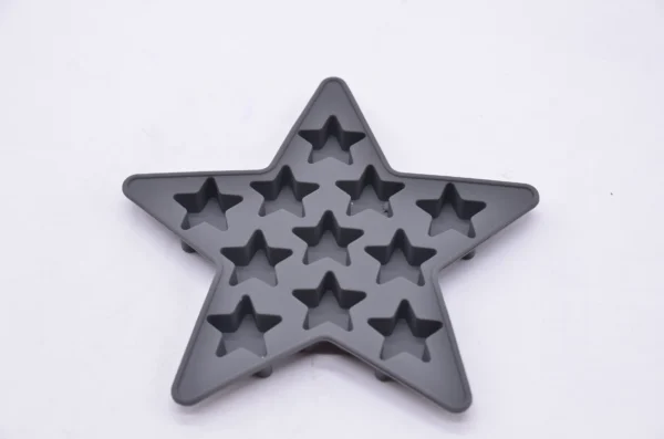 Food Grade  BPA Free Cute Ice Mold Stars Shaped Mold Ice Cubes Round Silicone Mold - Image 3