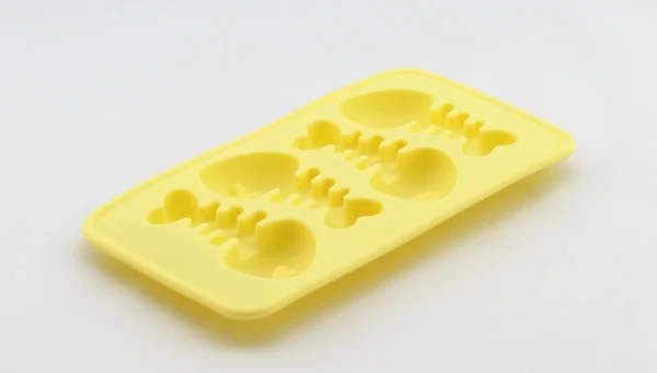 Custom Silicone Fish Bone Shaped Ice Cube Tray | BPA-Free Creative Ice Mold for Parties and Bars - Image 4