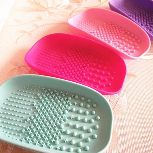 Silicone Makeup Brush Cleaner Gentle Head Brush Cleaning Tool for Deep Cleaning and Care - 图片 3